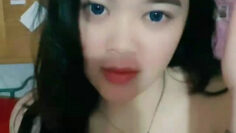 AURIN Cantik Ngocok Tanpa Masker.jpg
