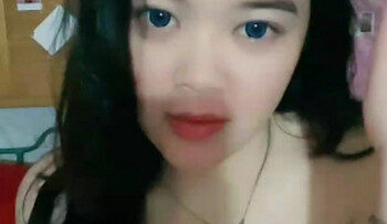 AURIN Cantik Ngocok Tanpa Masker.jpg
